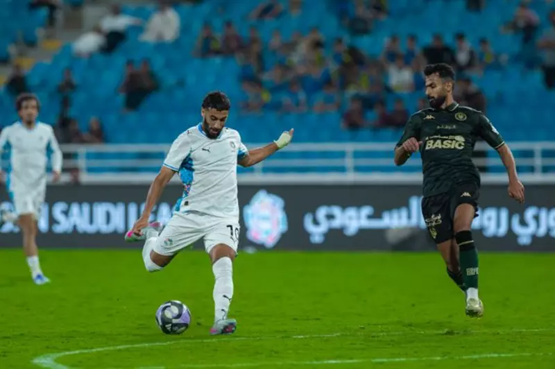 في غياب حجازي.. بن رحمة يقود نيوم للفوز على الخلود في الدوري السعودي